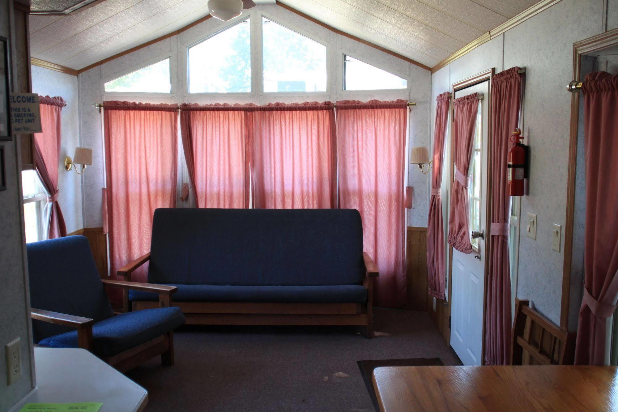 Circle M Rv & Camping Resort - Caravan Park Millersville Ngoại thất bức ảnh